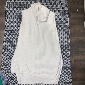 Staple long sleeveless turtleneck